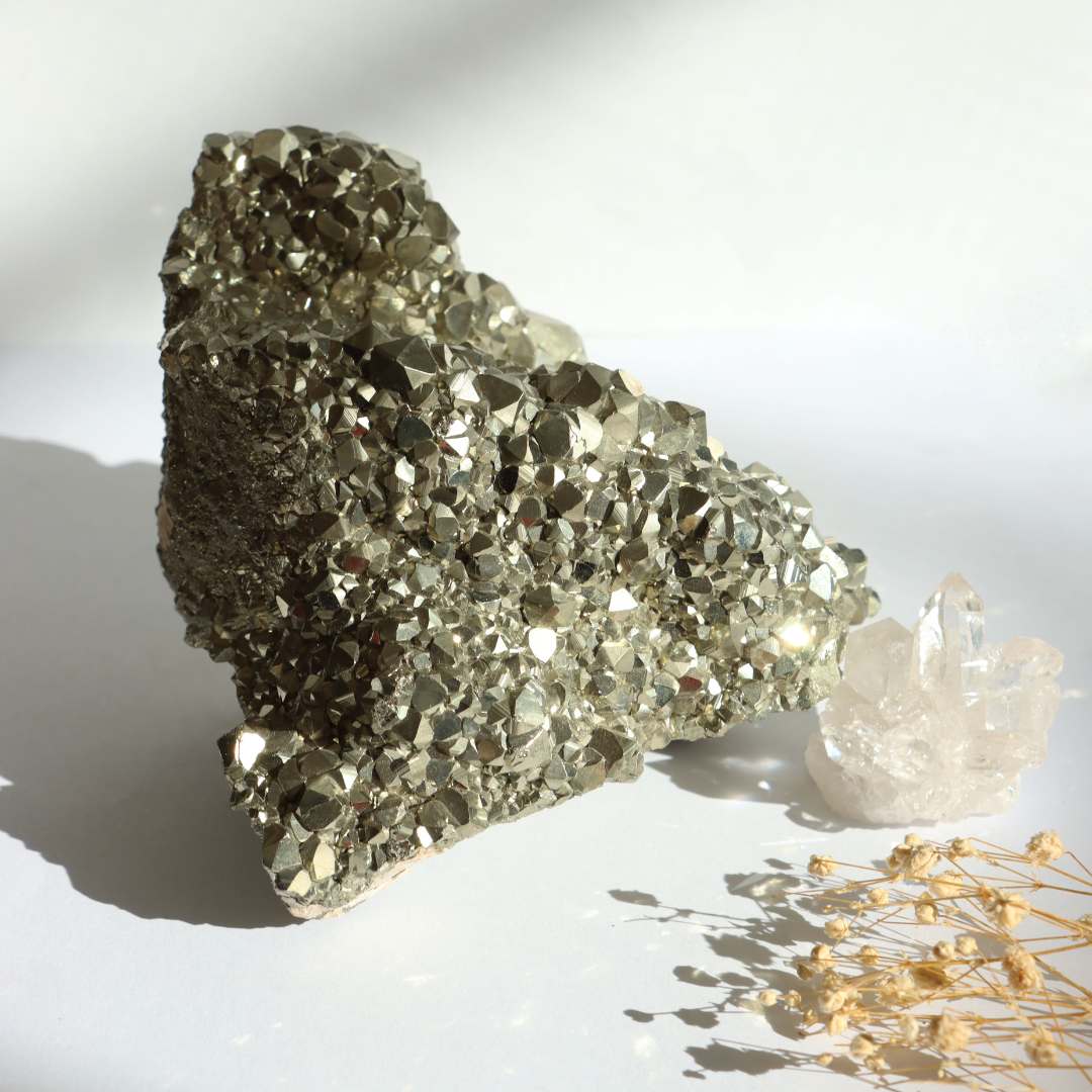 Piedra pirita: propiedades de este mineral